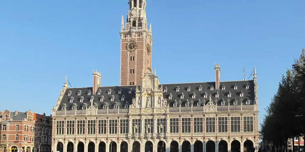 A Library with Staying Power