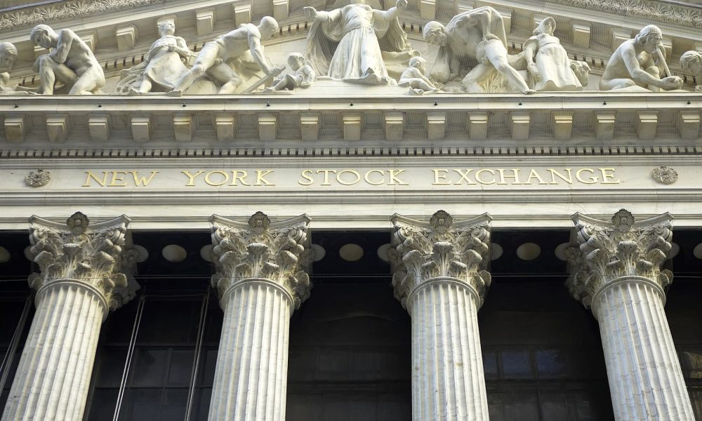 US Financial Markets Prepare for Holiday Trading Week