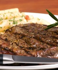 Kreis’ Steakhouse & Bar